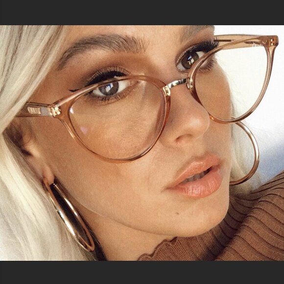 QUAY AUSTRALIA “Rumours” Cat Eye Blue Light Glasses (Champagne) – NWT 🥂✨ - Picture 3 of 11